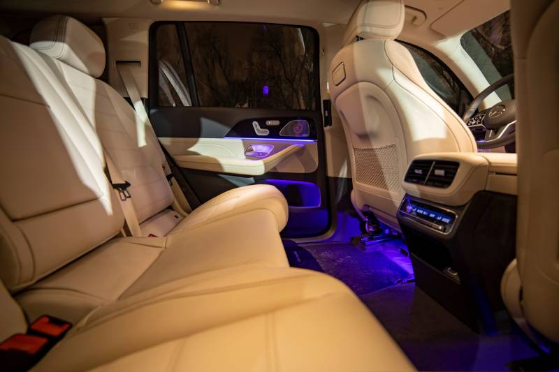 dodatkowe oswietlenie kabiny samochodu luksus